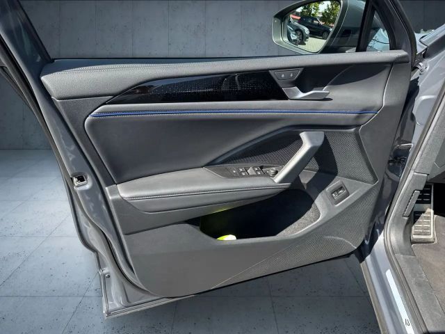 Volkswagen Tiguan 2.0 TDI R-Line