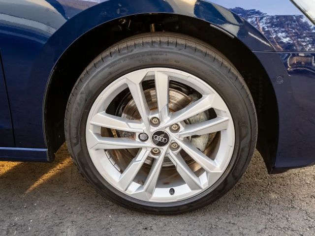 Audi A3 30 TFSI S-Tronic Sedan