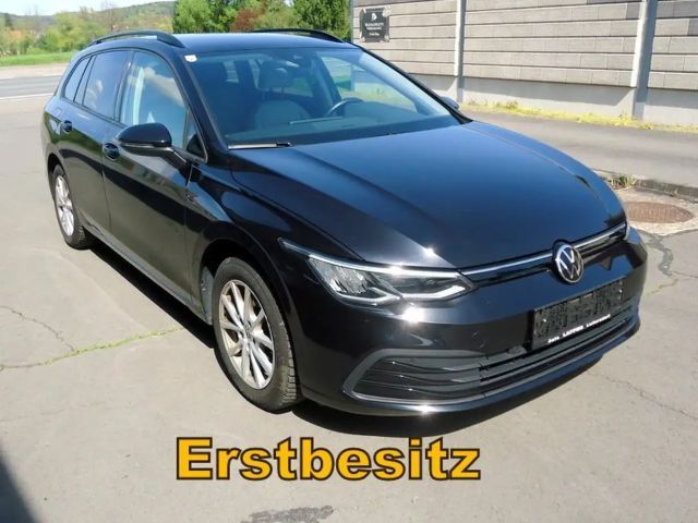 Volkswagen Golf Life Variant