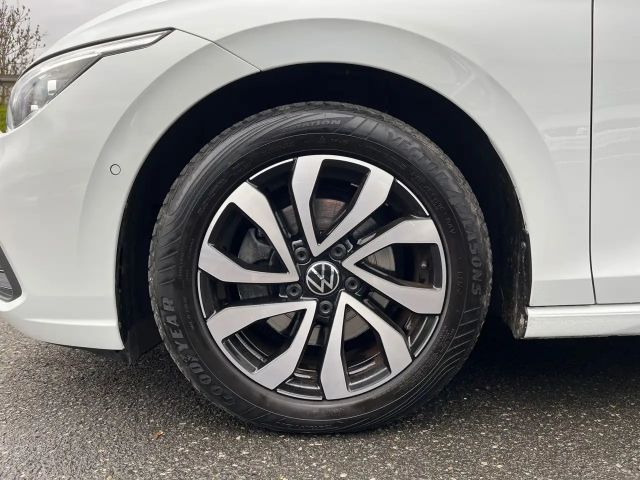 Volkswagen Golf 2.0 TDI DSG Golf VIII