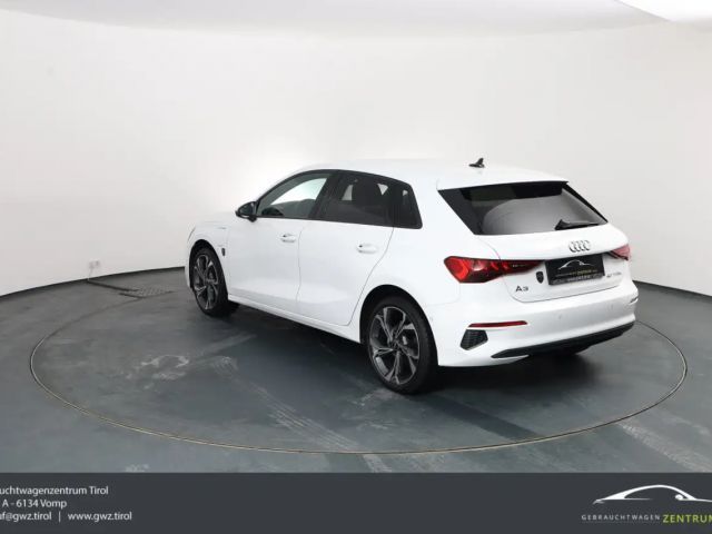 Audi A3 40 TFSI Hybride Sedan