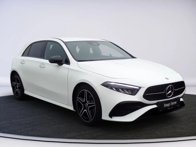 Mercedes-Benz A 180 AMG Line Hatchback