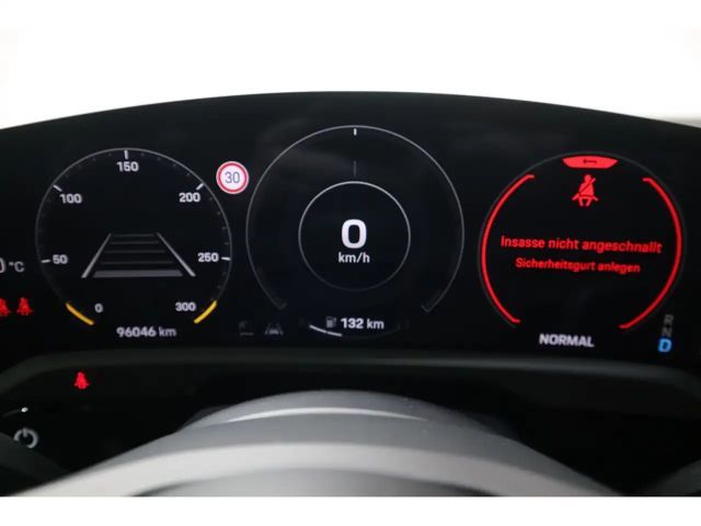 Porsche Taycan Cross Turismo