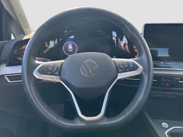 Volkswagen Golf 1.5 TSI Life Variant