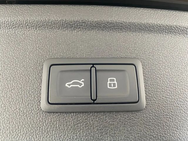 Audi A3 30 TFSI Sedan