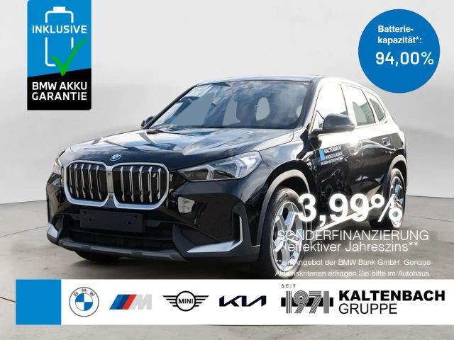 BMW X1 xDrive30 AHK LED NAVI KAMERA SHZ PDC KEYLESS