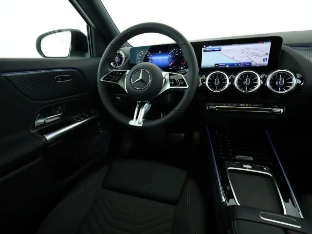 Mercedes-Benz GLA 220 4MATIC