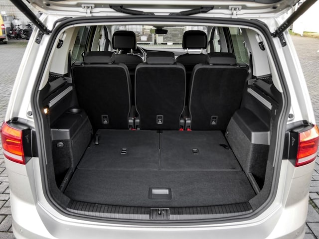 Volkswagen Touran 1.5 TSI DSG Move