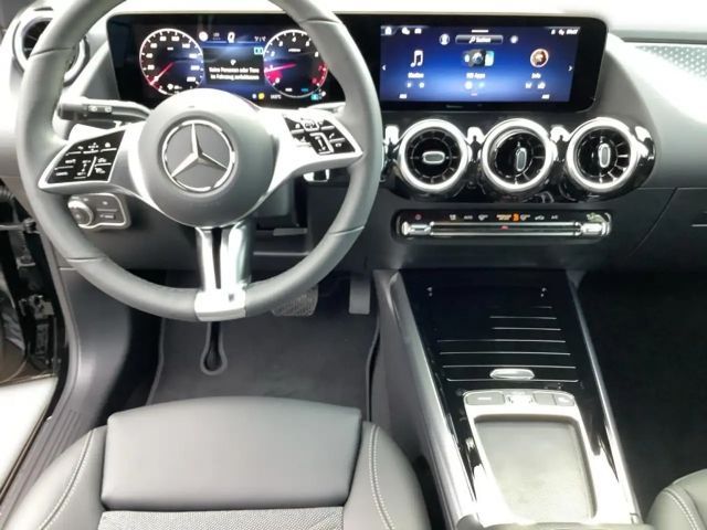 Mercedes-Benz B 200 Progressive