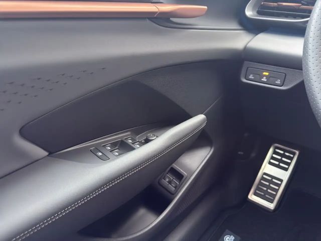 Cupra Terramar DSG +ACC+AHK+APP+HuD+360° Kamera+Matrix