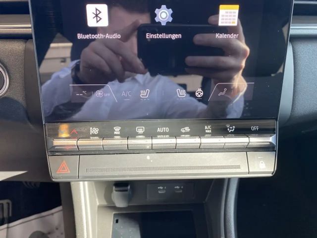 Renault Captur Hybrid Techno