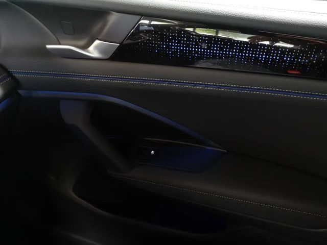 Volkswagen Tiguan DSG R-Line