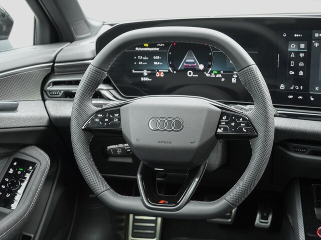 Audi A6 Avant Quattro S-Tronic