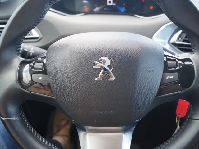 Peugeot 308 BlueHDi