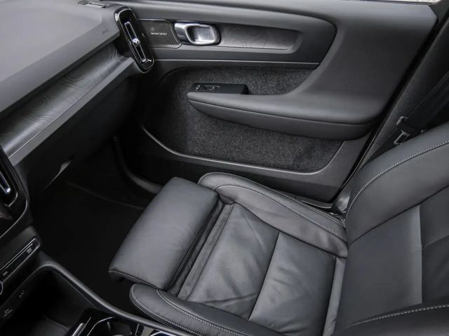 Volvo XC40 Dark Plus Recharge T5