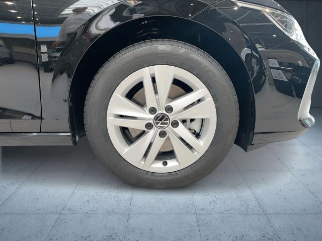 Volkswagen Golf DSG Life Variant