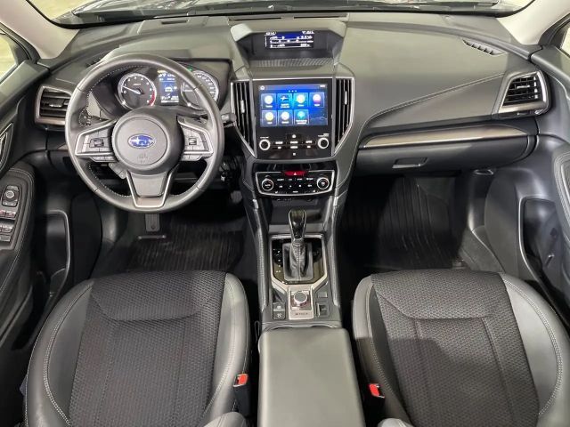 Subaru Forester FORESTER+ANHÄNGERKUPPLUNG+SHZ+1 HAND+GARANTIE