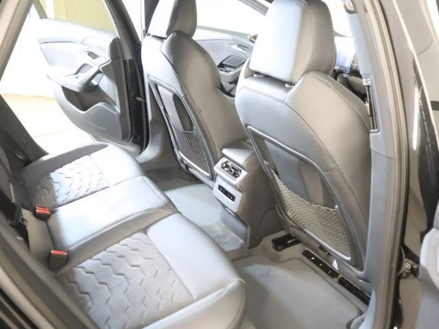 Audi A6 e-tron Quattro