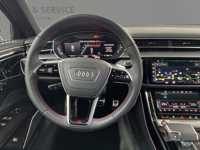 Audi S8 Quattro