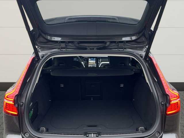 Volvo V60 AWD Dark Plus T8