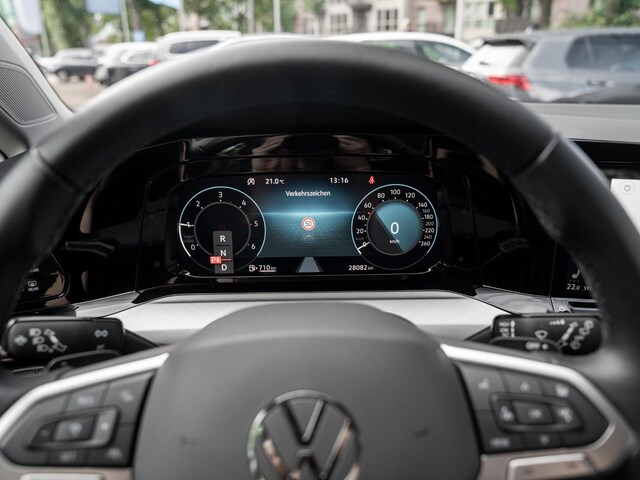 Volkswagen Golf 2.0 TDI DSG