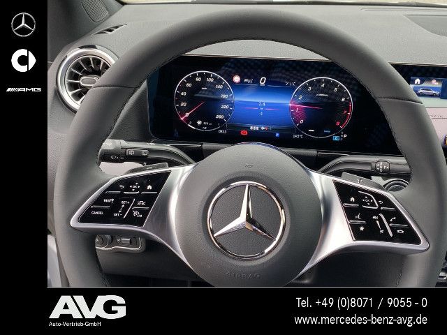 Mercedes-Benz B 180 Sedan