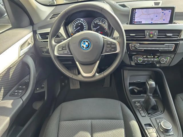 BMW X1 25e Hybrid Allrad A. Komfortzugang/Navigation/LED