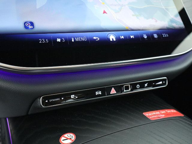 Mercedes-Benz E 220 AMG Line E 220 d Sedan