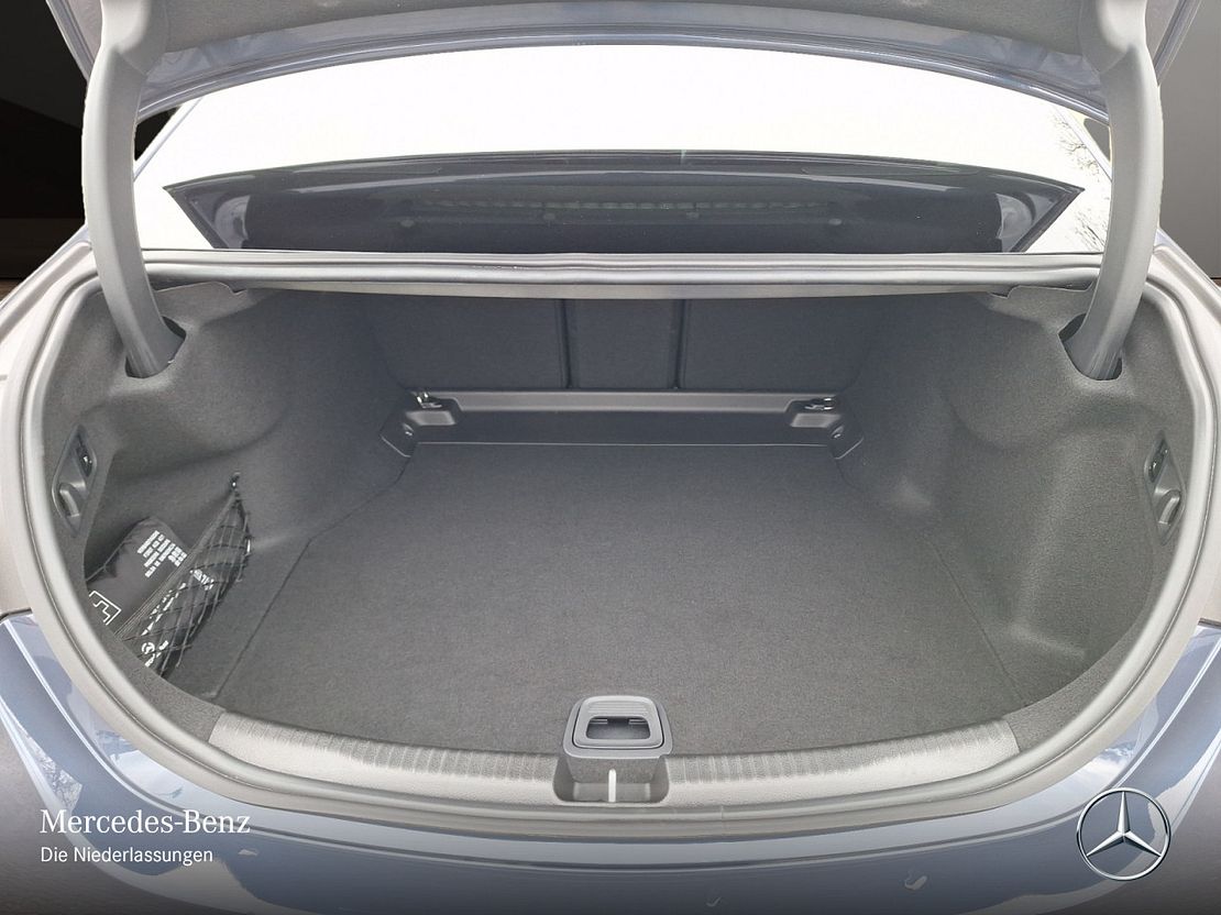 Mercedes-Benz C 200 AMG Line C 200 d Sedan