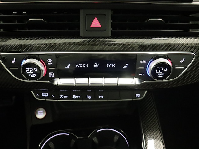 Audi RS4 Avant Quattro