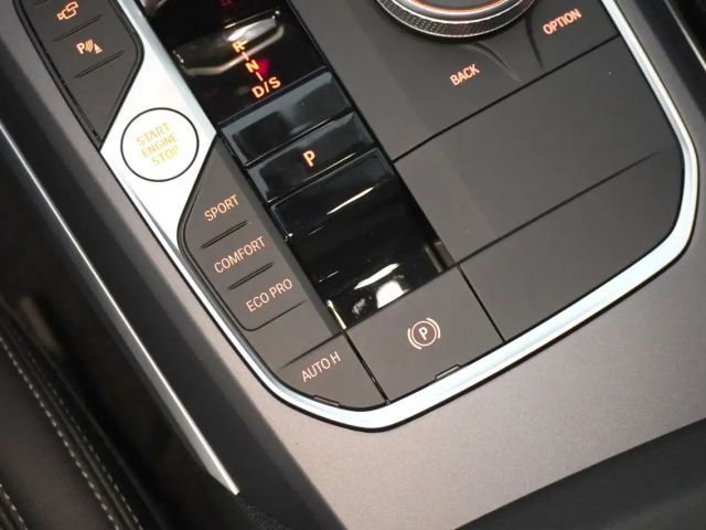 BMW 320 320d Sedan xDrive