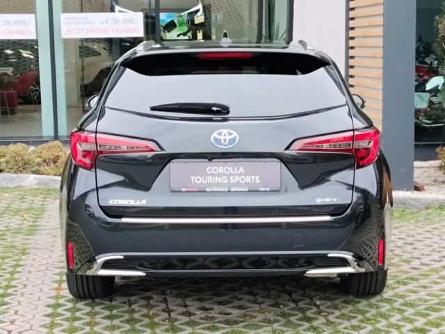 Toyota Corolla Active Hybride Touring