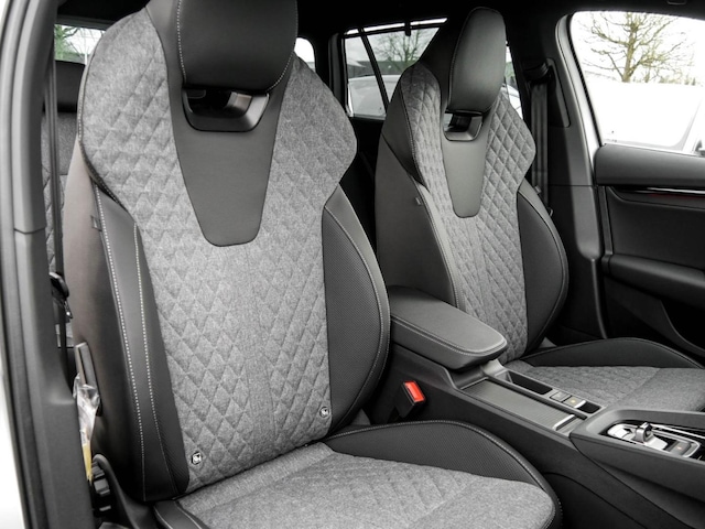 Skoda Octavia 2.0 TDI Combi Sportline