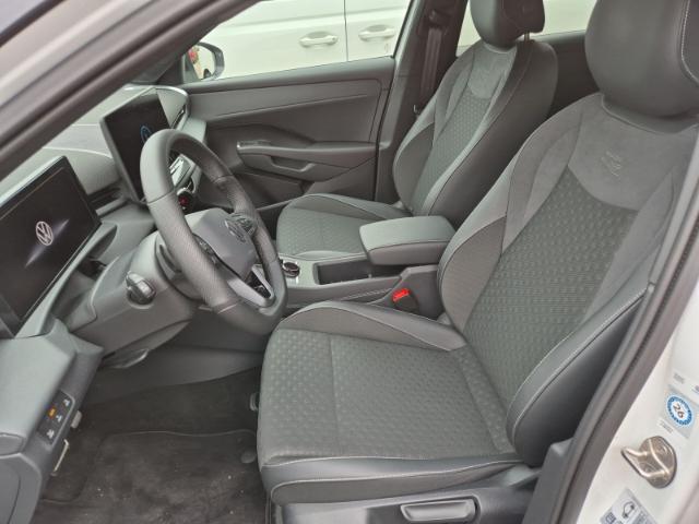 Volkswagen T-Roc 1.5 eTSI DSG IQ.Drive R-Line Style