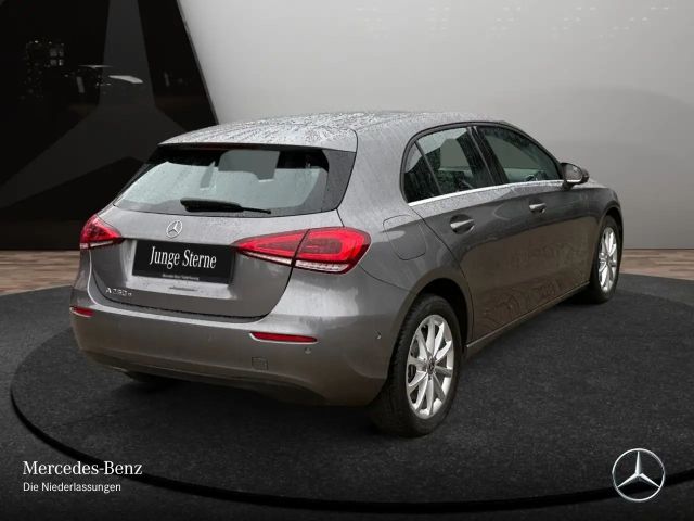 Mercedes-Benz A 250 A 250 e Style