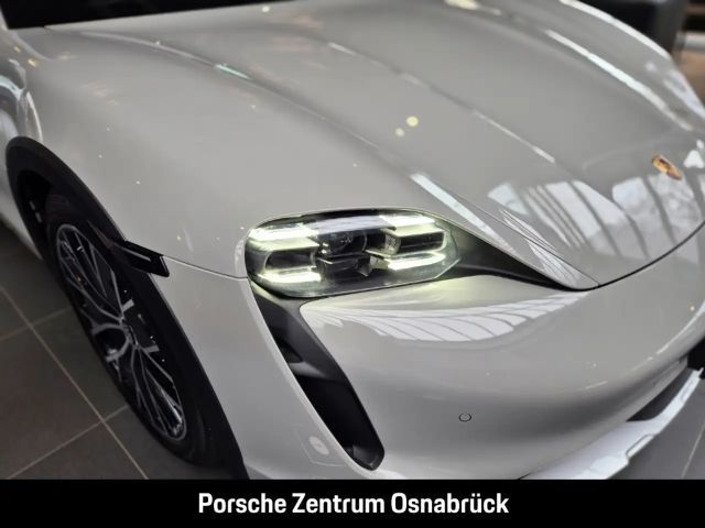 Porsche Taycan 4 Cross Turismo