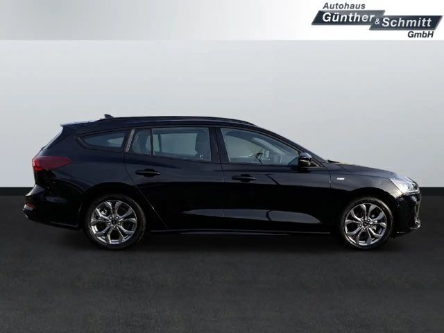 Ford Focus EcoBoost ST Line