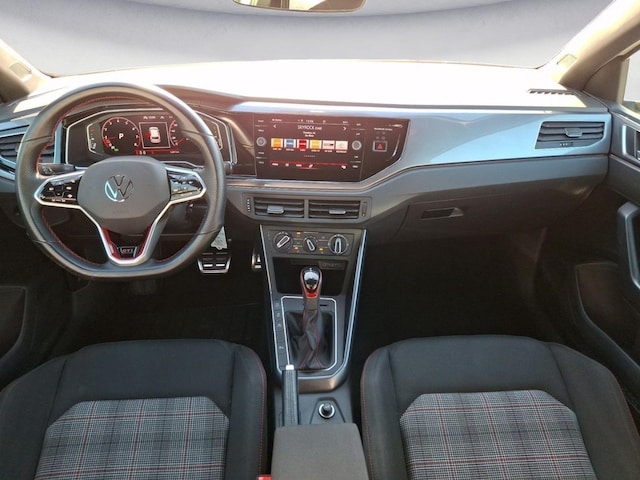 Volkswagen Polo 2.0 TSI DSG GTI