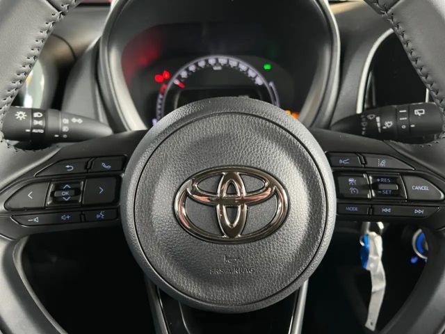 Toyota Aygo X Bi-Tone Hatchback