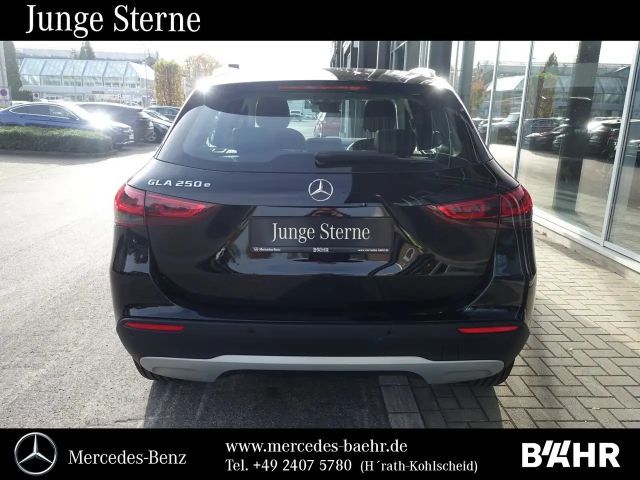 Mercedes-Benz GLA 250 GLA 250 e Style