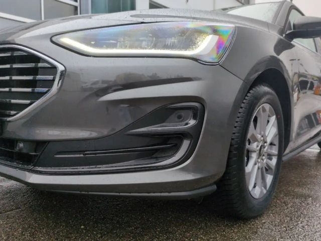 Ford Focus Titanium Wagon