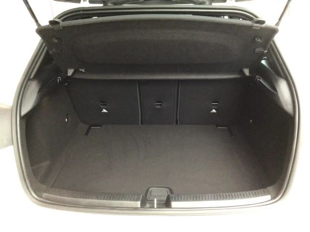 Mercedes-Benz A 180 Progressive