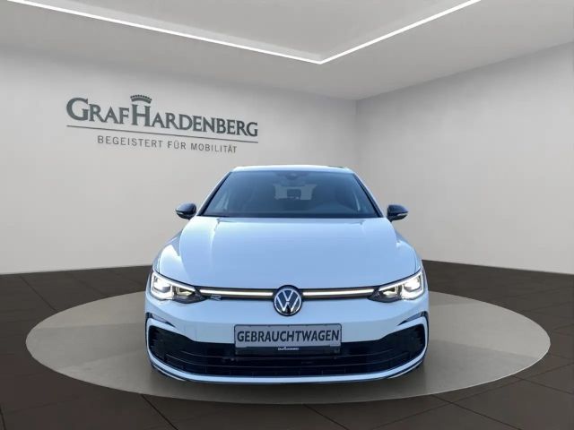 Volkswagen Golf 1.5 eTSI DSG Style