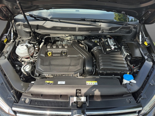 Volkswagen Touran 1.5 TSI DSG