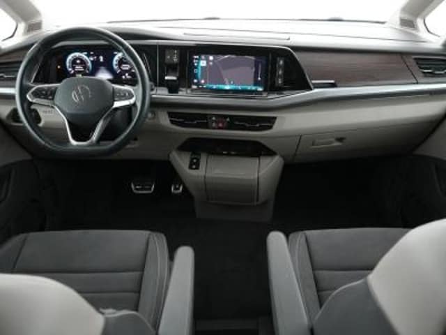 Volkswagen Multivan 2.0 TDI DSG Lang T7