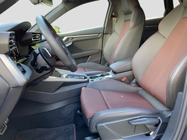 Audi A3 35 TDI S-Line S-Tronic Sedan