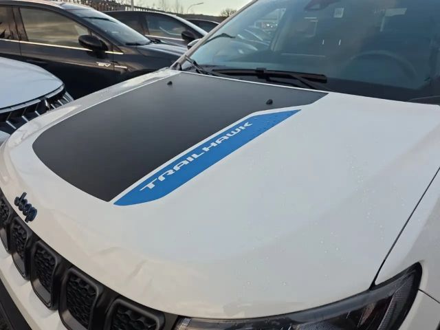 Jeep Compass 4x4 Hybrid Trailhawk