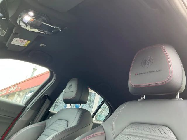 Alfa Romeo Giulia Q4