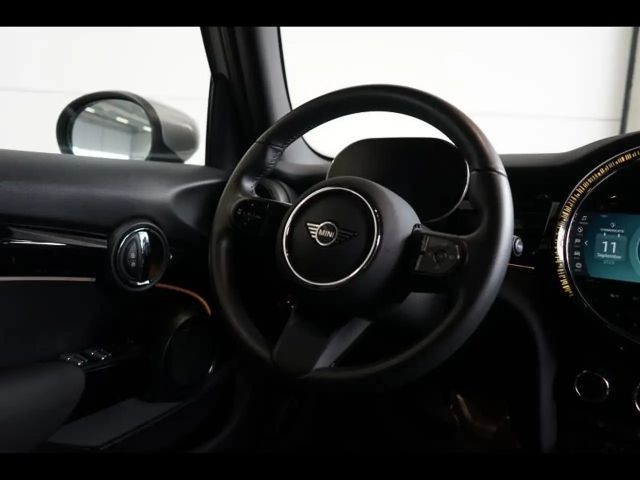 MINI Cooper AUTOMAAT - NAVI - LED