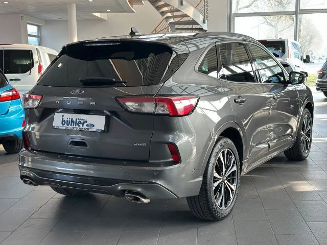 Ford Kuga Plug in Hybrid ST Line X
